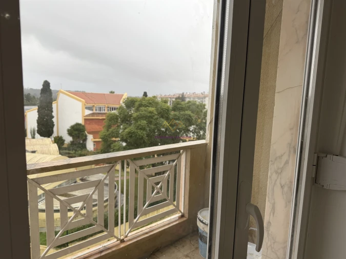 Apartamento T3 para Venda em Queluz e Belas Foto 17