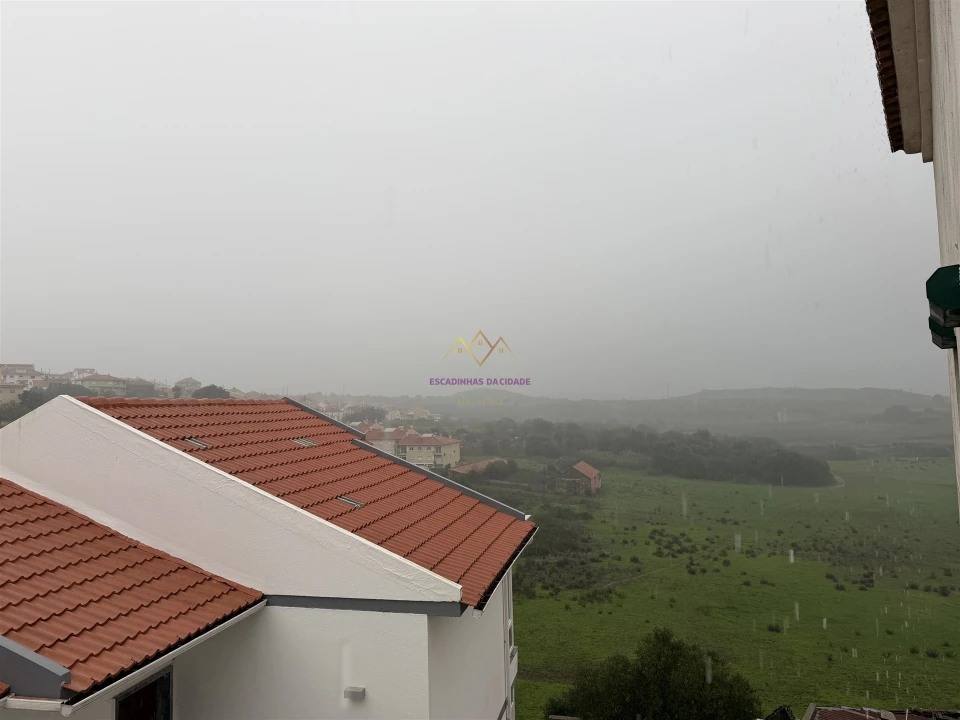 Apartamento T1 para Venda em Porto Salvo Foto 25