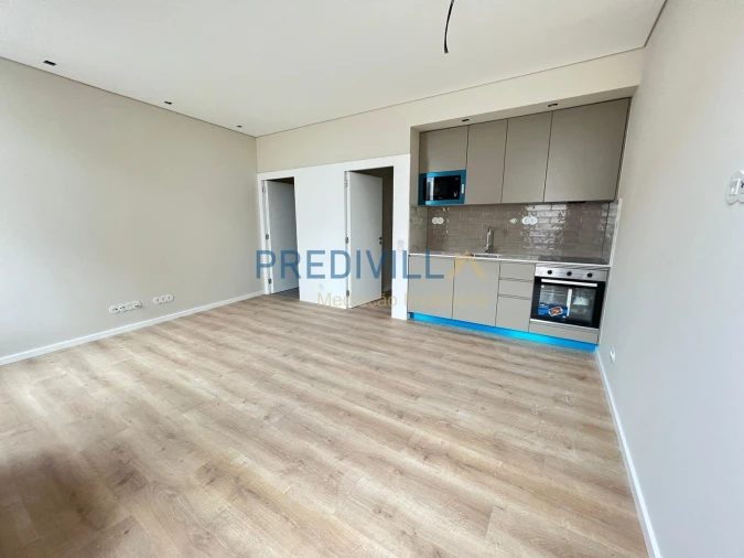 Apartamento T1 para Arrendamento em Azurara Foto 2