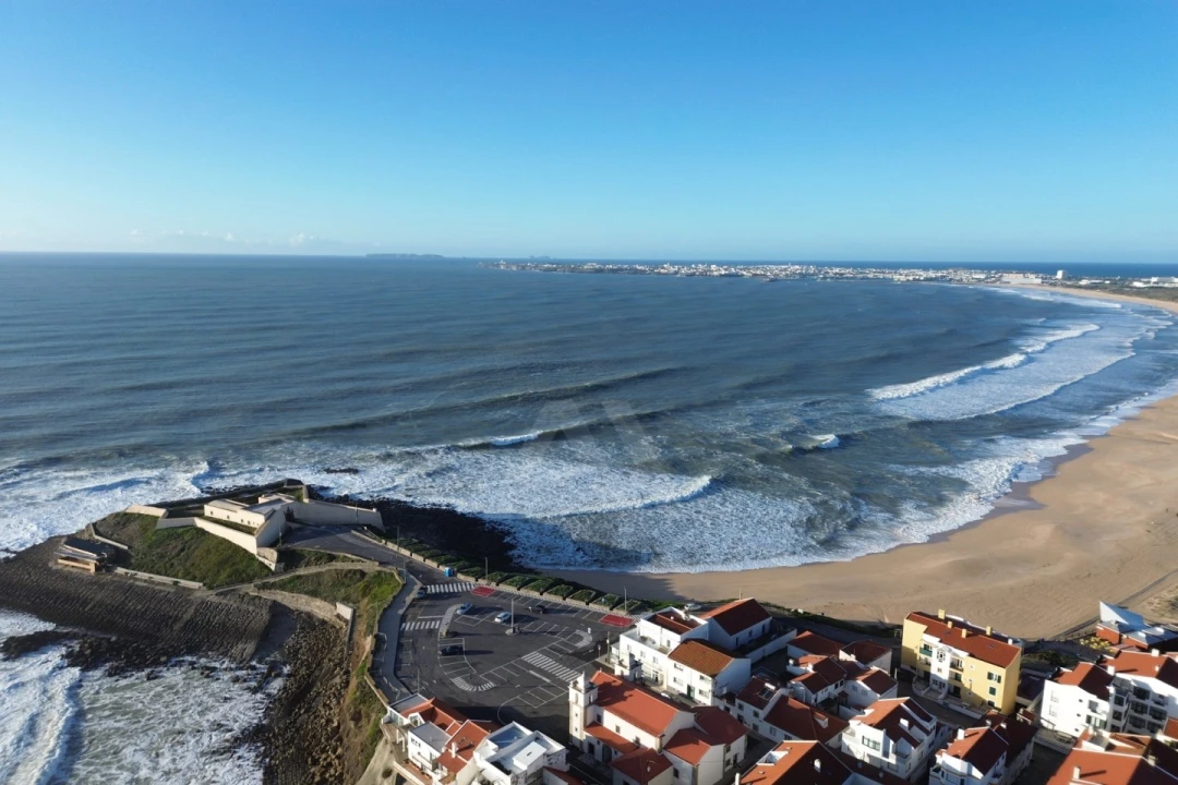 Apartamento T2 para Venda em Atouguia da Baleia Foto 11