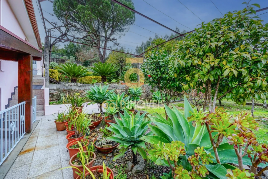 Moradia T3 para Venda em São Roque Foto 21