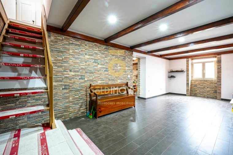 Moradia T3 para Venda em São Roque Foto 7