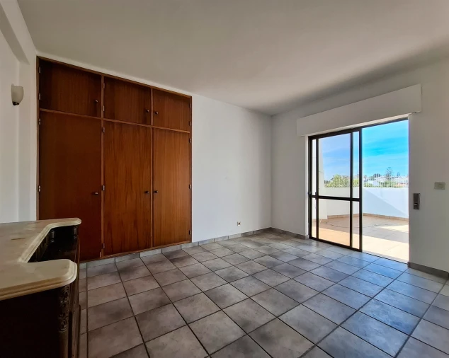 Apartamento T3 para Venda em Albufeira e Olhos de Água Foto 17