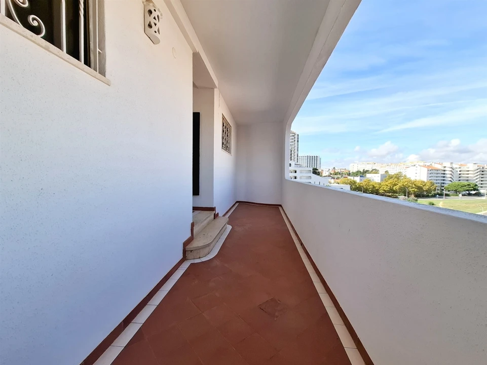 Apartamento T3 para Venda em Albufeira e Olhos de Água Foto 7
