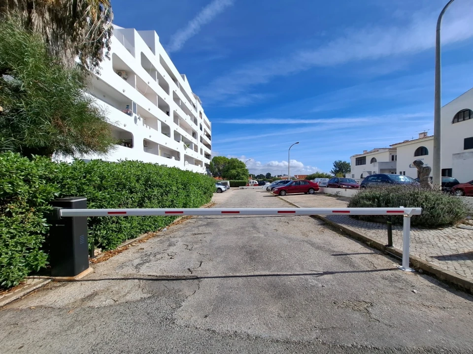 Apartamento T3 para Venda em Albufeira e Olhos de Água Foto 6
