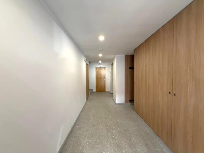 Apartamento T2 para Arrendamento em Lordelo do Ouro e Massarelos Foto 9