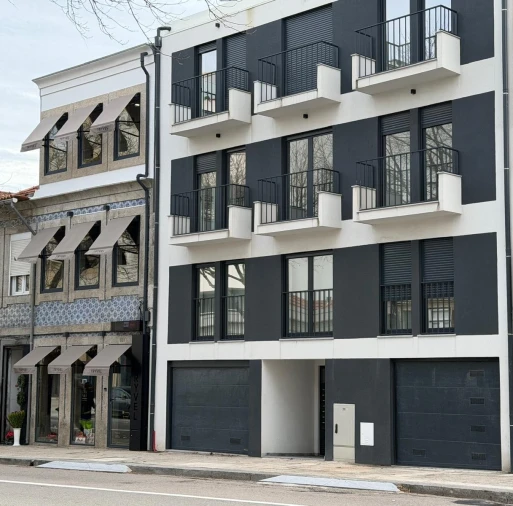 Apartamento T2 para Arrendamento em Lordelo do Ouro e Massarelos Foto 2