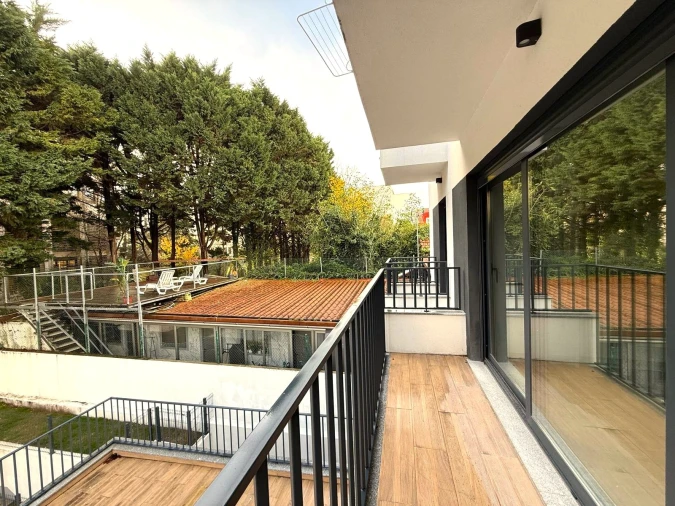 Apartamento T2 para Arrendamento em Lordelo do Ouro e Massarelos Foto 17