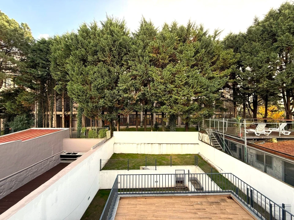 Apartamento T2 para Arrendamento em Lordelo do Ouro e Massarelos Foto 16