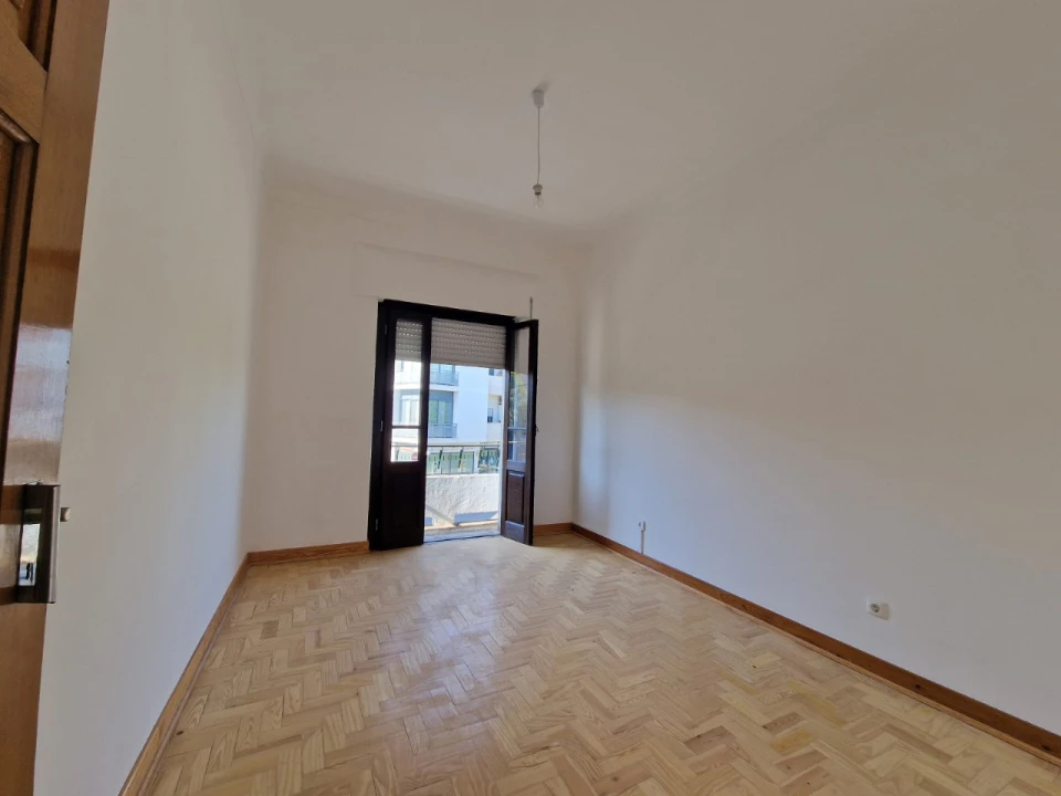 Apartamento T3 para Venda em Almeirim Foto 13