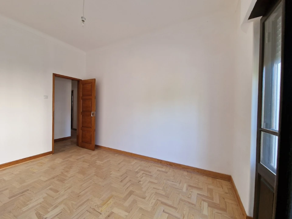 Apartamento T3 para Venda em Almeirim Foto 22