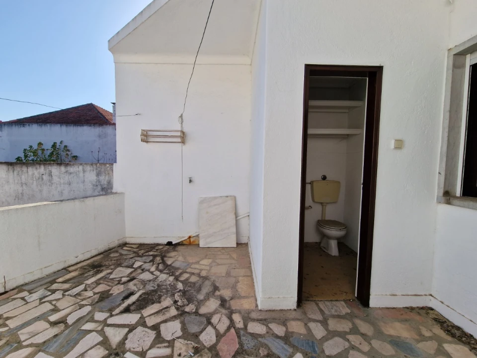 Apartamento T3 para Venda em Almeirim Foto 31