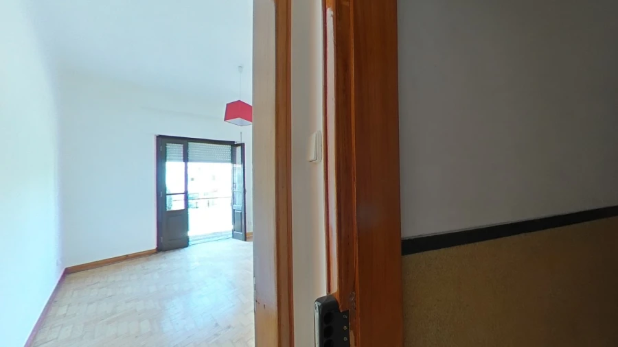 Apartamento T3 para Venda em Almeirim Foto 35