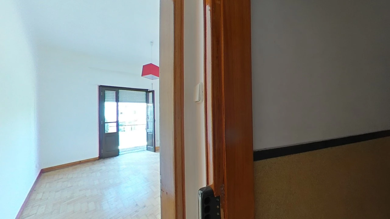 Apartamento T3 para Venda em Almeirim Foto 35