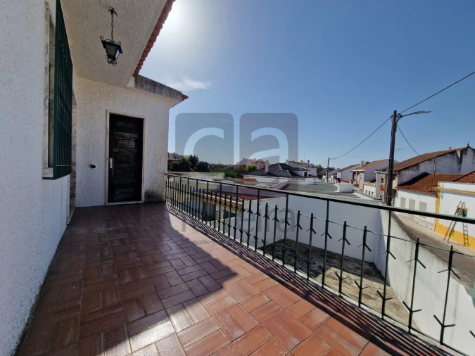 Moradia T3 para Venda em Almeirim Foto 13