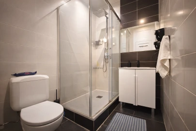 Apartamento T7 para Venda em Arroios