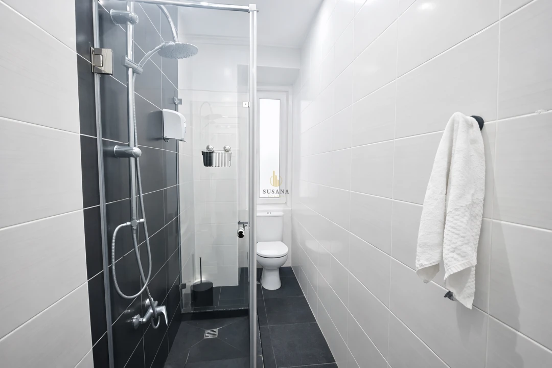 Apartamento T7 para Venda em Arroios Foto 16