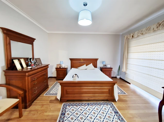 Moradia T5 para Venda em Viseu Foto 8