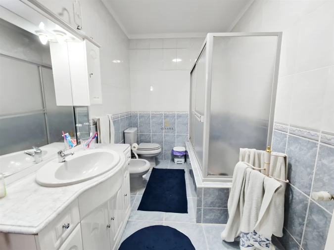 Moradia T5 para Venda em Viseu Foto 12