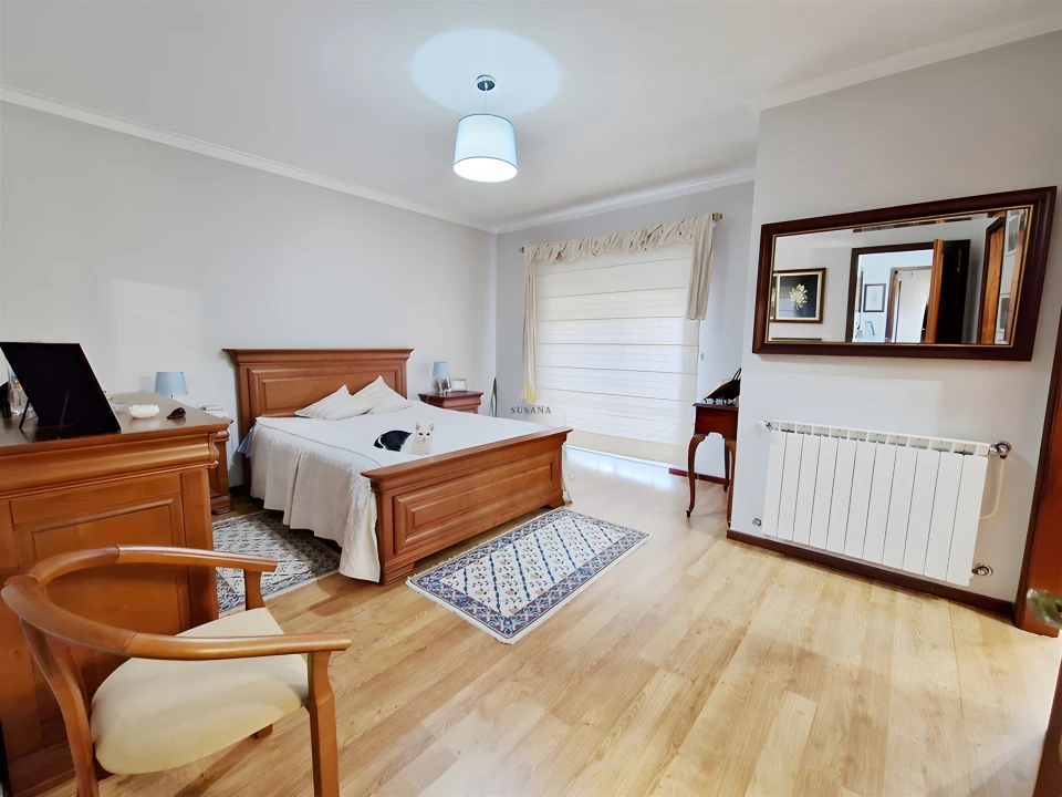 Moradia T5 para Venda em Viseu Foto 9