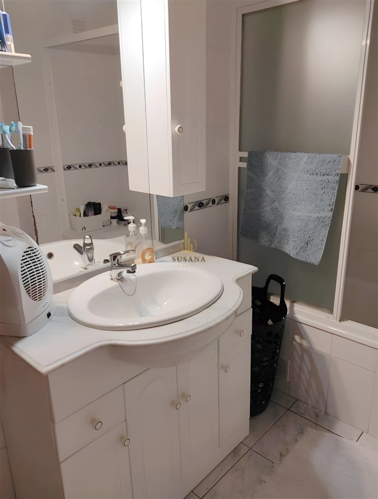 Apartamento T2 para Venda em Abraveses Foto 12