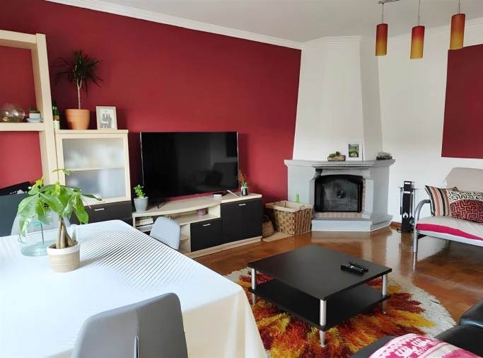 Apartamento T2 para Venda em Abraveses Foto 1