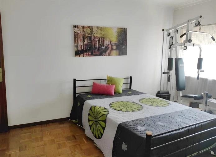 Apartamento T2 para Venda em Abraveses Foto 9