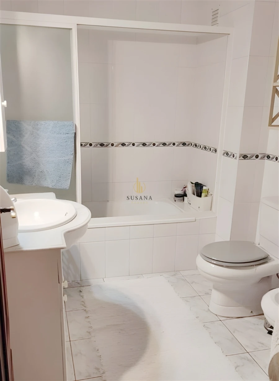 Apartamento T2 para Venda em Abraveses Foto 11