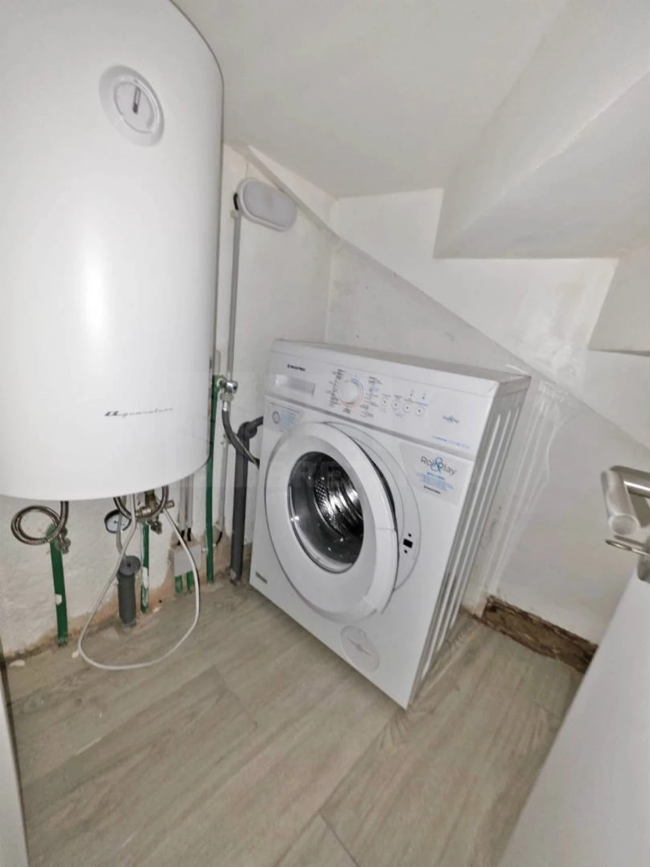 Apartamento T1 para Arrendamento em Covilhã e Canhoso Foto 6