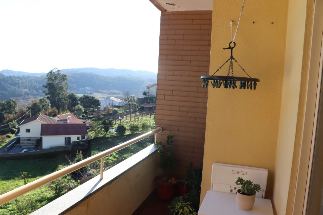 Apartamento T0 para Venda em Lustosa e Barrosas (Santo Estêvão) Foto 3
