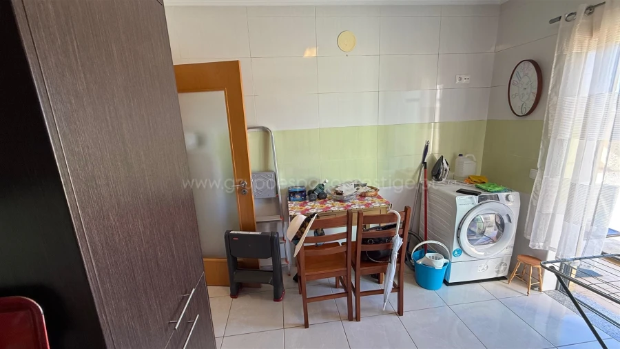 Apartamento T2 para Venda em Pechão Foto 25