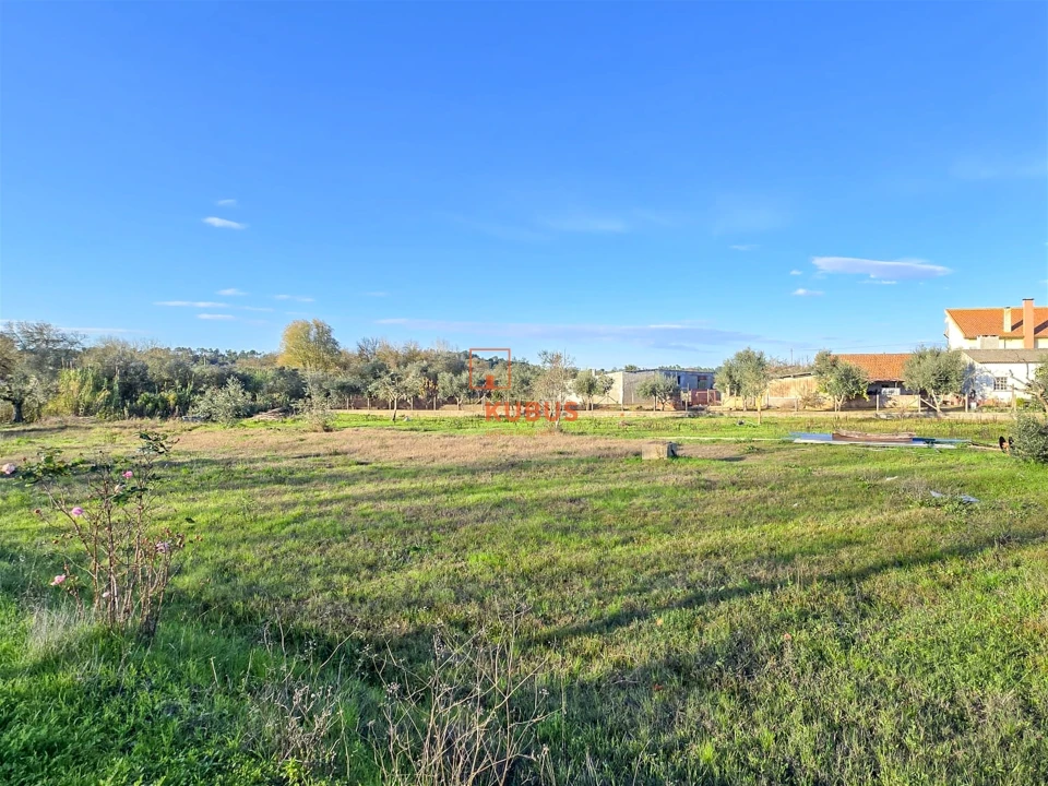 Moradia T2 para Venda em São Pedro de Tomar Foto 17