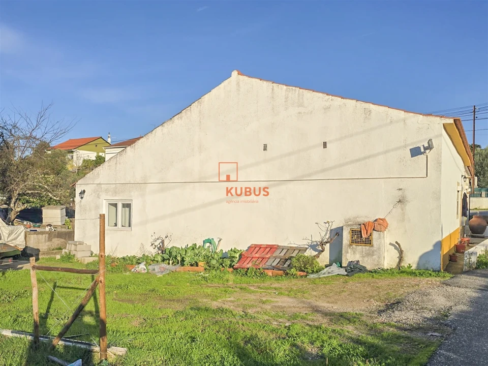 Moradia T2 para Venda em São Pedro de Tomar Foto 16