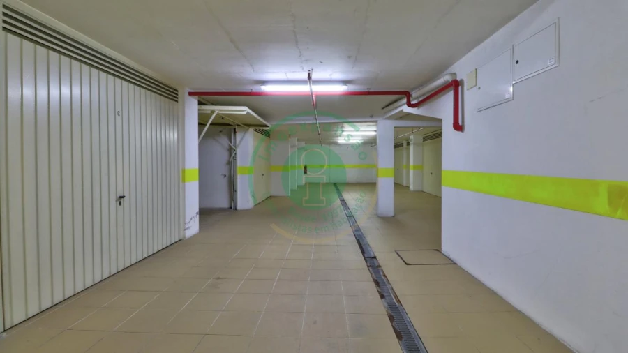 Garagem para Arrendamento em Buarcos Foto 5