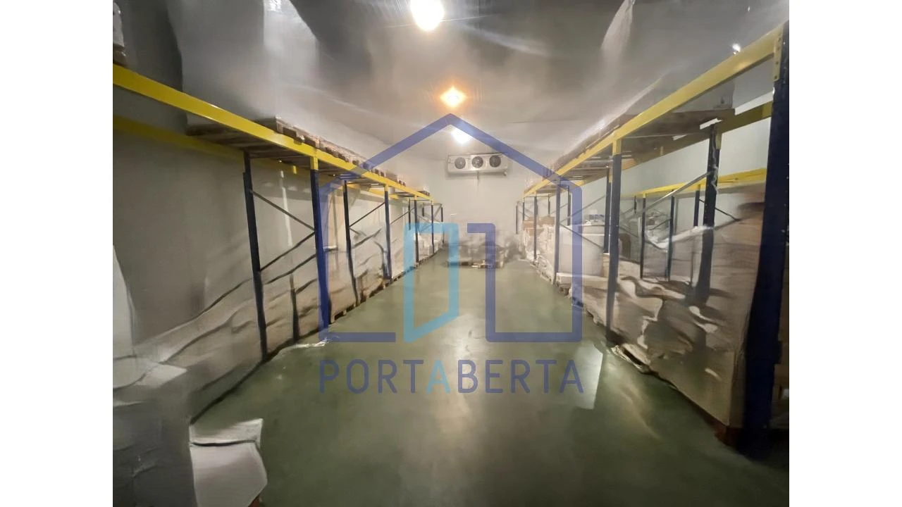 Armazém para Venda em Outeiro Seco Foto 13