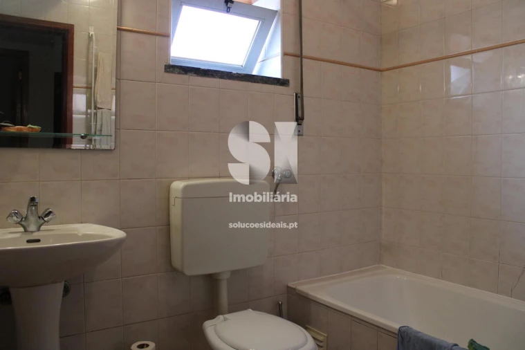 Apartamento T2 para Arrendamento em Esgueira Foto 8