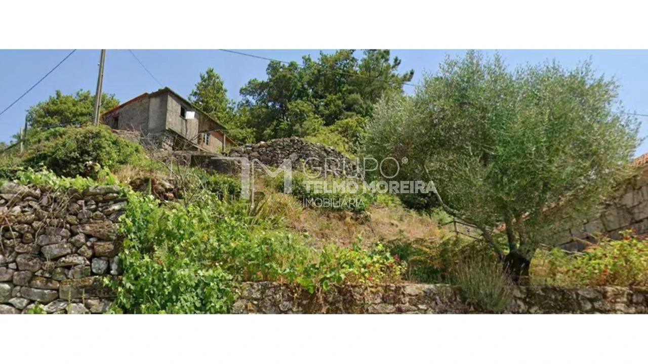 Moradia T10 para Venda em Valongo do Vouga Foto 2