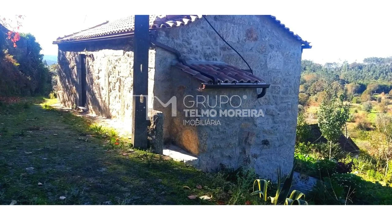 Moradia T10 para Venda em Valongo do Vouga Foto 12