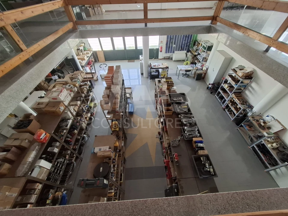 Loja para Venda em Alto do Seixalinho, Santo André e Verderena Foto 5
