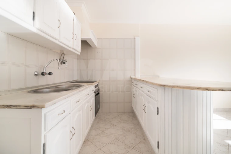 Apartamento T1 para Venda em São João das Lampas e Terrugem Foto 4