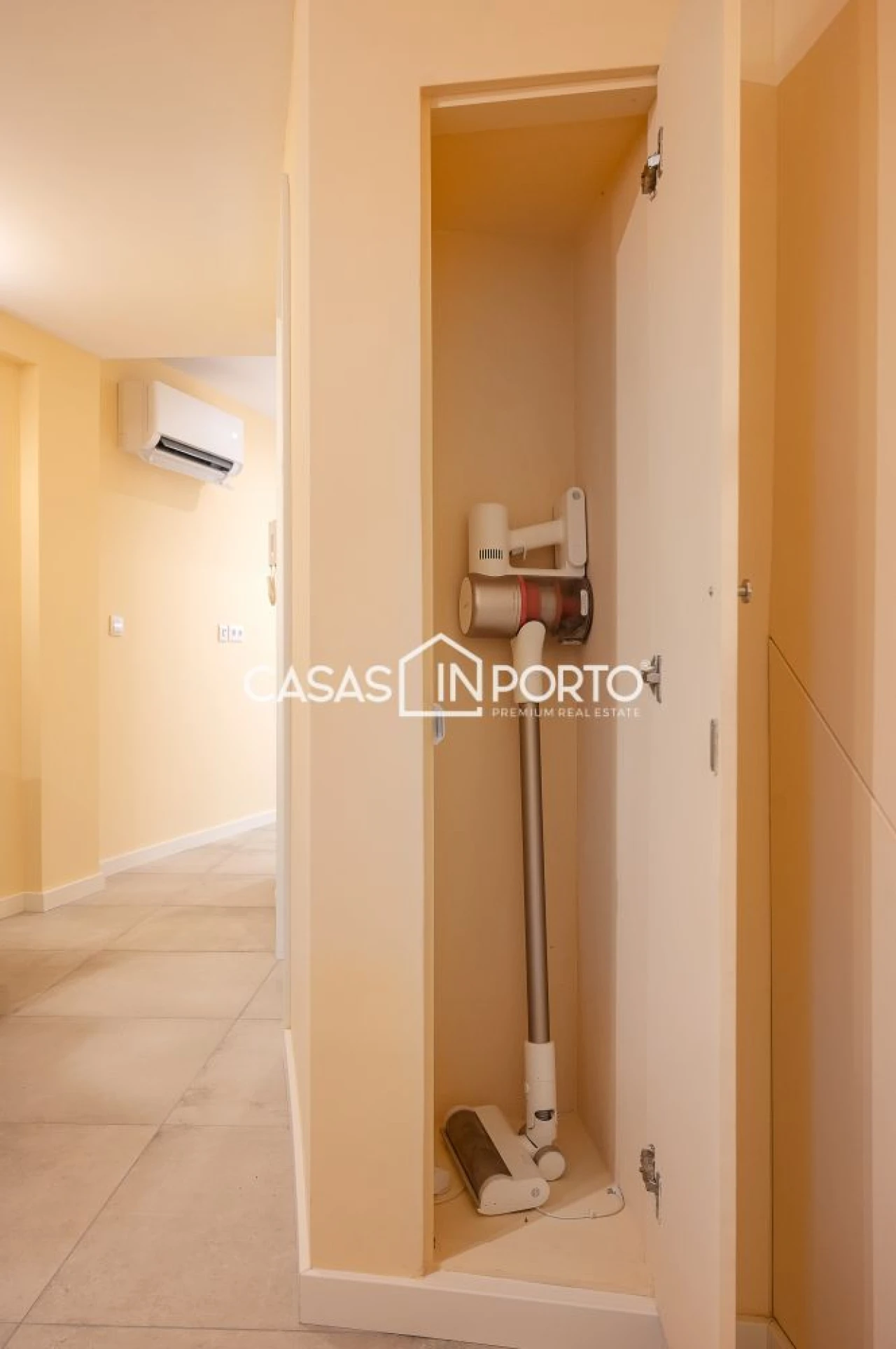 Moradia T2 para Arrendamento em Lordelo do Ouro e Massarelos Foto 21