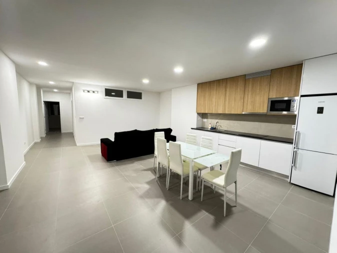 Apartamento T3 para Venda em Mafamude e Vilar do Paraíso Foto 9