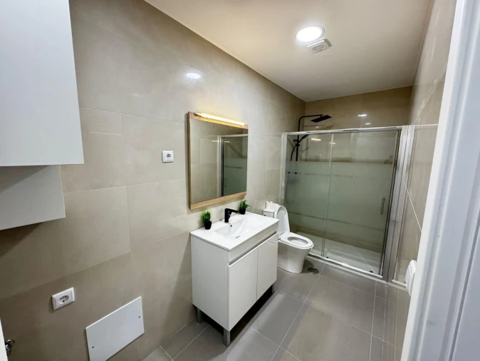 Apartamento T3 para Venda em Mafamude e Vilar do Paraíso Foto 8