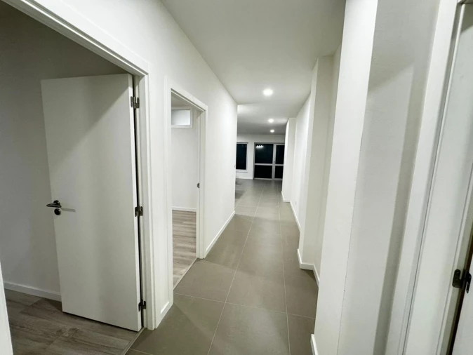 Apartamento T3 para Venda em Mafamude e Vilar do Paraíso Foto 3