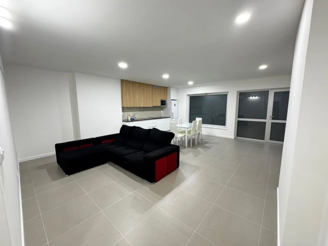 Apartamento T3 para Venda em Mafamude e Vilar do Paraíso Foto 2