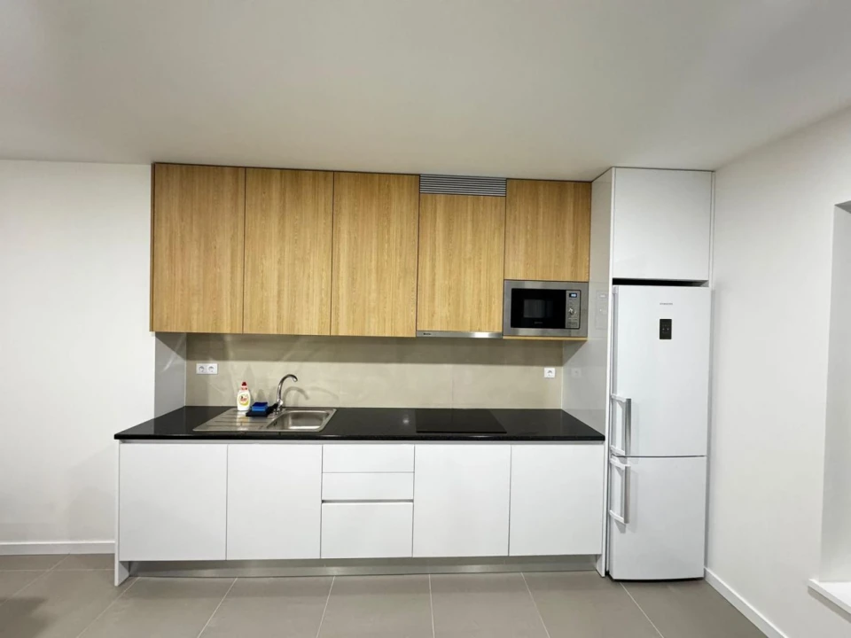 Apartamento T3 para Venda em Mafamude e Vilar do Paraíso Foto 11