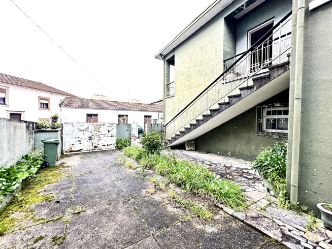 Moradia T4 para Venda em Cidade da Maia Foto 5