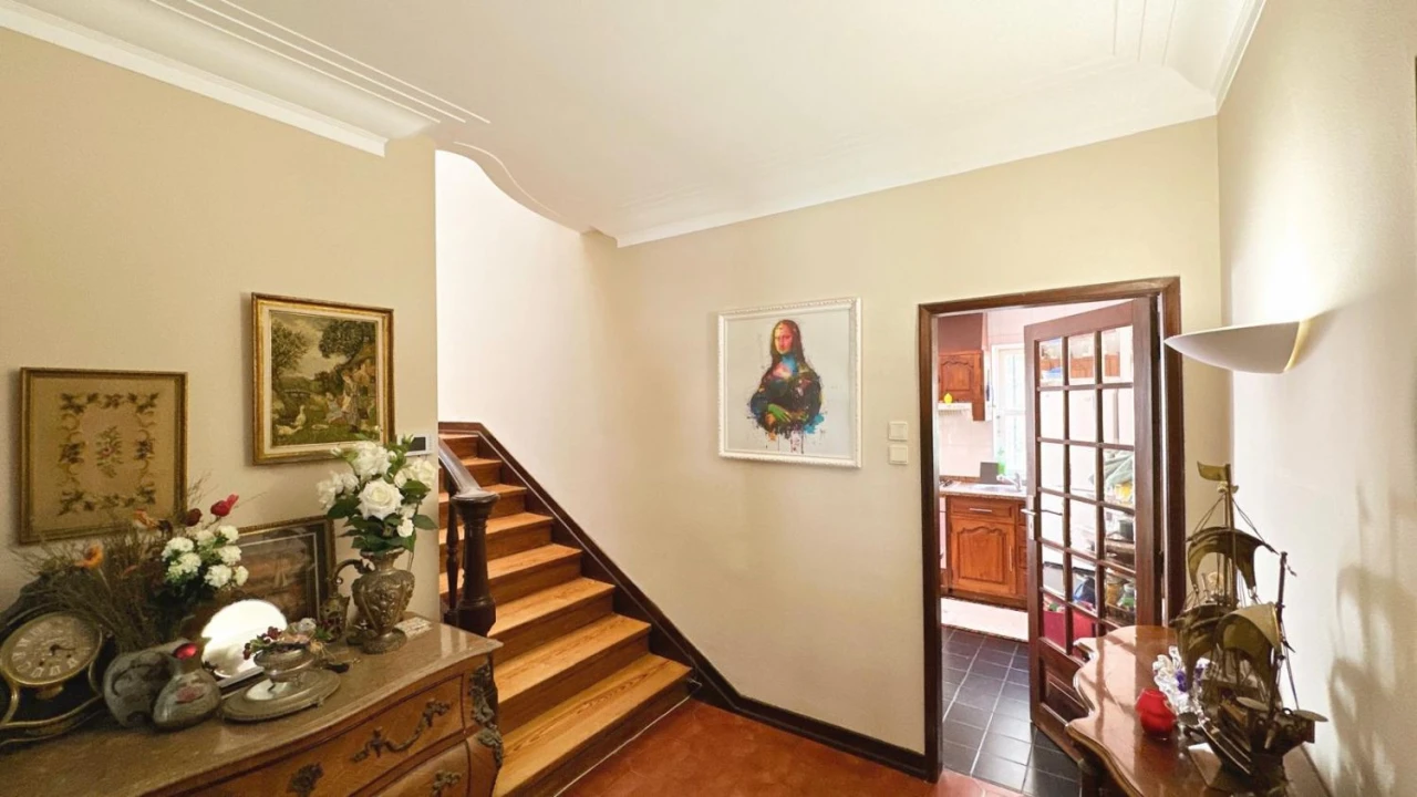 Moradia T4 para Venda em Aldoar, Foz do Douro e Nevogilde Foto 6