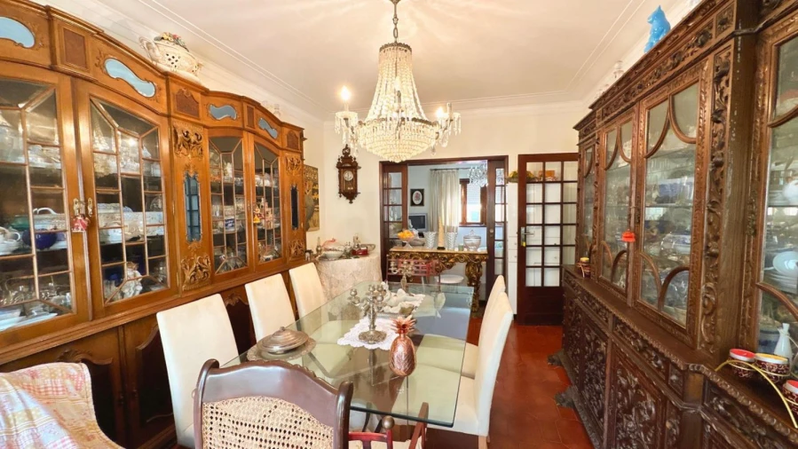 Moradia T4 para Venda em Aldoar, Foz do Douro e Nevogilde Foto 12