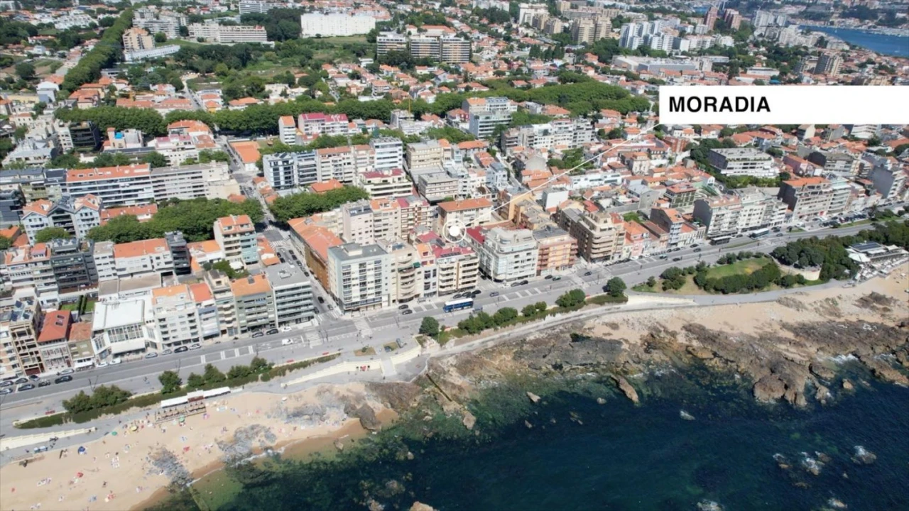 Moradia T4 para Venda em Aldoar, Foz do Douro e Nevogilde Foto 32